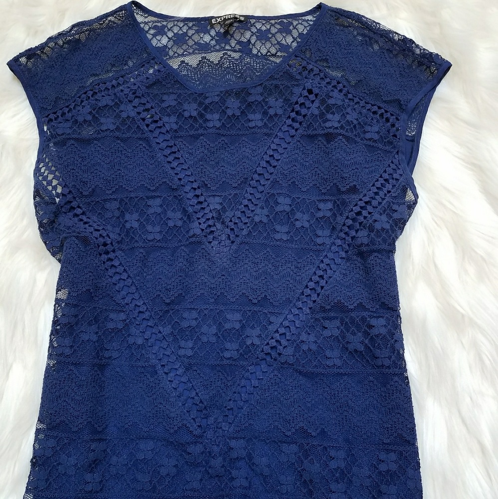 Express lace top